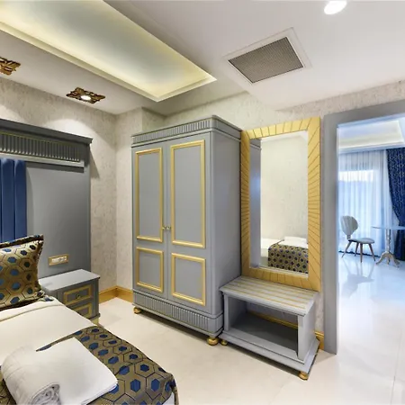 Hotel Five Diamonds *