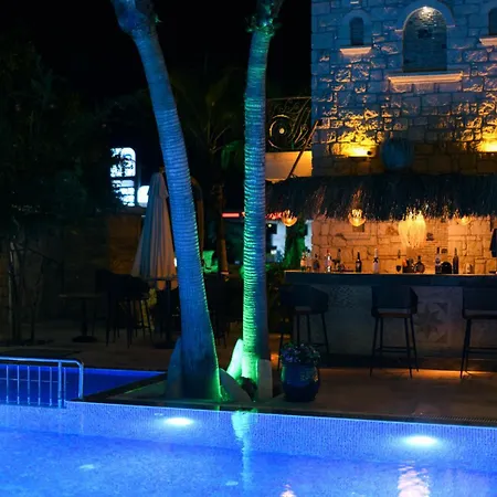 Five Diamonds Otel *
