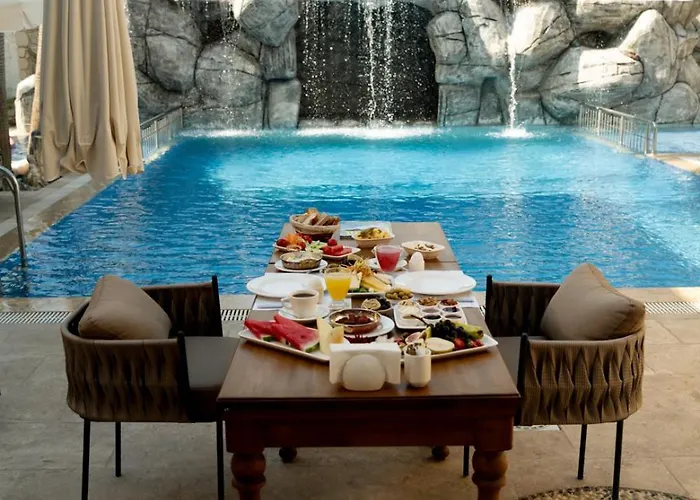 Hotel Five Diamonds *